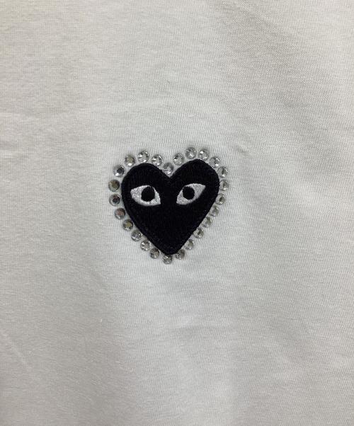 PLAY COMME des GARCONS（プレイコムデギャルソン）PLAY COMME des GARCONS (プレイ コムデギャルソン) ハートロゴストーンTシャツ ホワイト サイズ:XLの古着・服飾アイテム