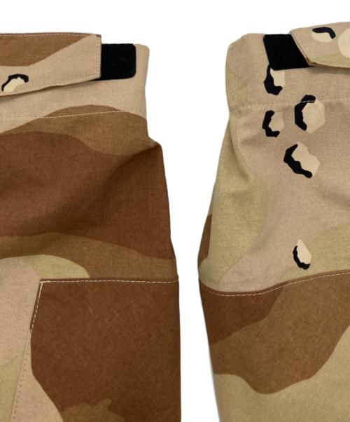 stussy（ステューシー）stussy (ステューシー) CAMO TAPED SEAM FIELD JACKET ベージュ サイズ:Lの古着・服飾アイテム