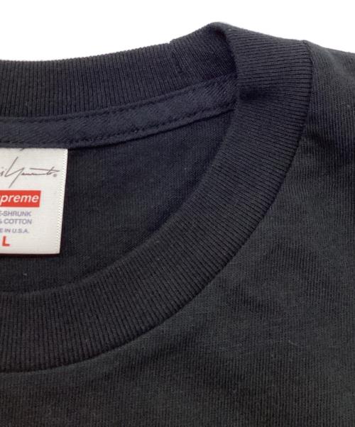 SUPREME（シュプリーム）SUPREME (シュプリーム) YOHJI YAMAMOTO (ヨウジヤマモト) Logo Tee ブラック サイズ:Lの古着・服飾アイテム