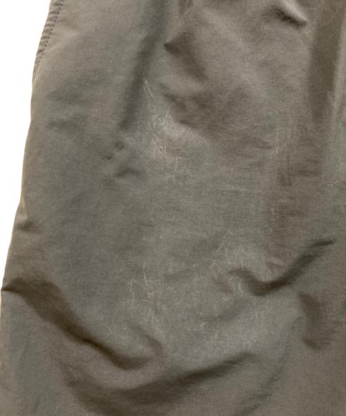 DAIWA PIER39（ダイワ ピア39）DAIWA PIER39 (ダイワ ピア39) TECH EASY TROUSERS TWILL グレー サイズ:3の古着・服飾アイテム