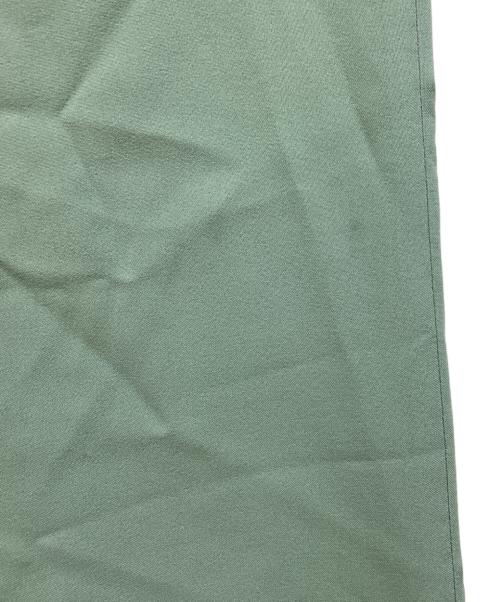 CULLNI（クルニ）CULLNI (クルニ) ベルト付きサイドスリットテーパードパンツ 黄緑 サイズ:2の古着・服飾アイテム