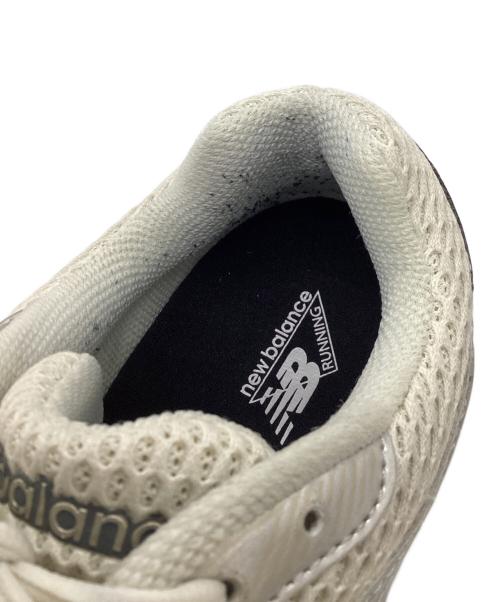 NEW BALANCE（ニューバランス）NEW BALANCE (ニューバランス) スニーカー シルバー サイズ:26.5の古着・服飾アイテム