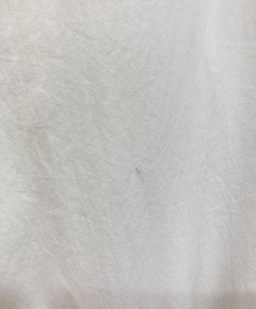 UN3D.（アンスリード）UN3D. (アンスリード) W TRIANGLE TUCK SH/ダブルタックオーバーシャツ ホワイト サイズ:38の古着・服飾アイテム