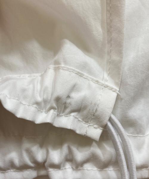 UN3D.（アンスリード）UN3D. (アンスリード) W TRIANGLE TUCK SH/ダブルタックオーバーシャツ ホワイト サイズ:38の古着・服飾アイテム