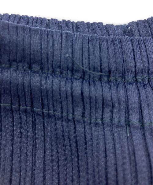 PLEATS PLEASE（プリーツプリーズ）PLEATS PLEASE (プリーツプリーズ) プリーツパンツ ネイビー サイズ:SIZE 3の古着・服飾アイテム