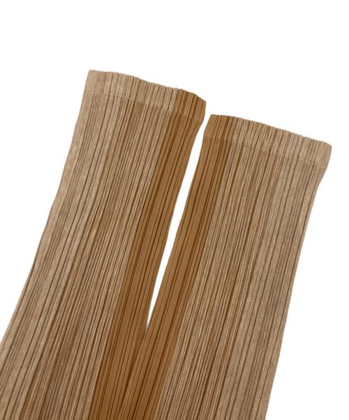 PLEATS PLEASE（プリーツプリーズ）PLEATS PLEASE (プリーツプリーズ) 長袖カットソー ベージュ サイズ:SIZE 3の古着・服飾アイテム