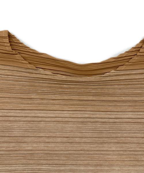 PLEATS PLEASE（プリーツプリーズ）PLEATS PLEASE (プリーツプリーズ) 長袖カットソー ベージュ サイズ:SIZE 3の古着・服飾アイテム