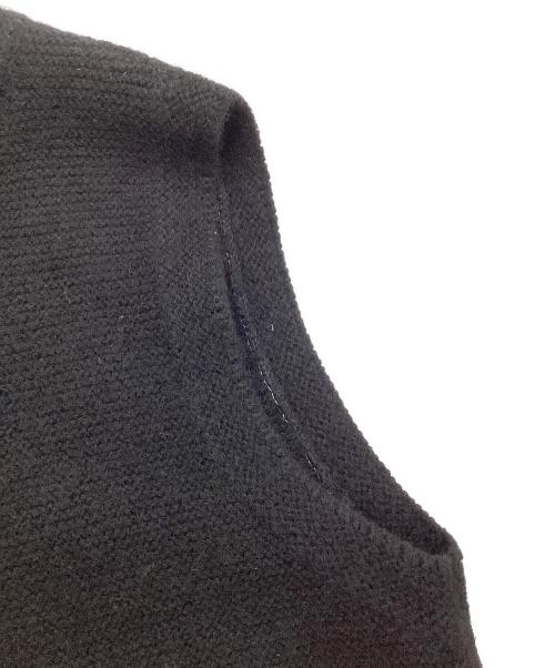 hammerschmid（ハマーシュミッド）hammerschmid (ハマーシュミッド) コインボタンベスト ブラック サイズ:50の古着・服飾アイテム