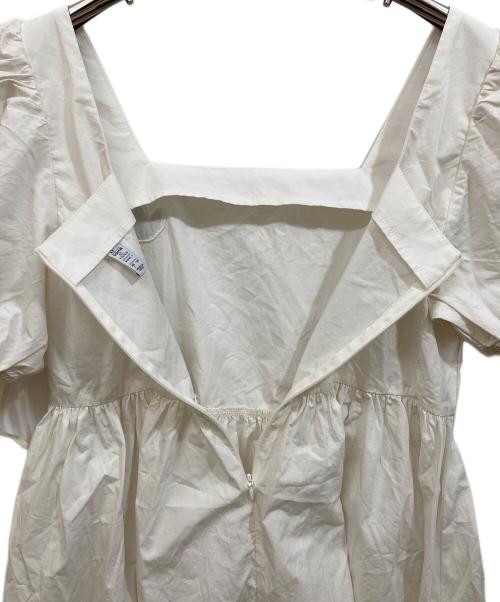 adidas（アディダス）adidas (アディダス) ワンピース ホワイト サイズ:SIZE Lの古着・服飾アイテム