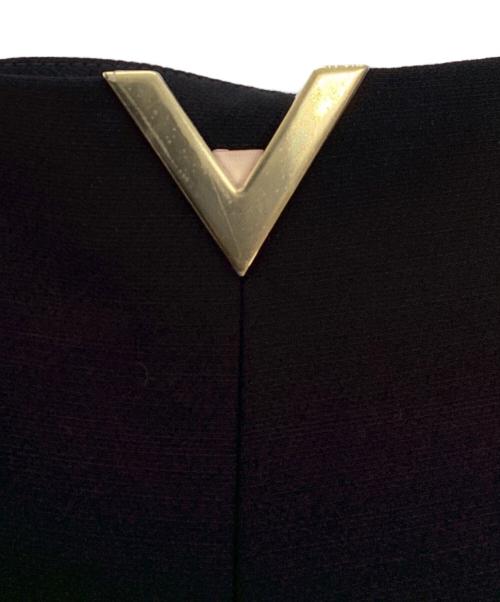 VALENTINO（ヴァレンティノ）VALENTINO (ヴァレンティノ) Vロゴショートパンツ ブラック サイズ:SIZE 38の古着・服飾アイテム