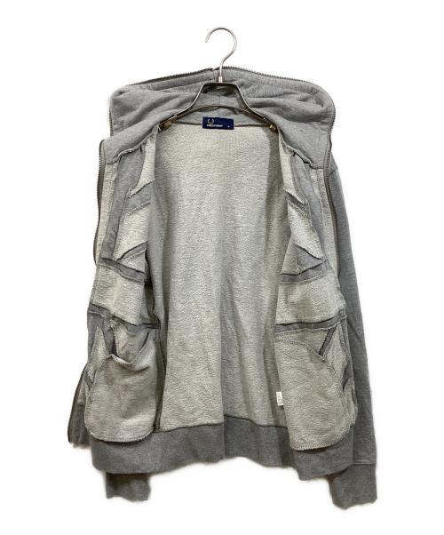 FRED PERRY（フレッドペリー）FRED PERRY (フレッドペリー) ジップパーカー グレー サイズ:SIZE Mの古着・服飾アイテム