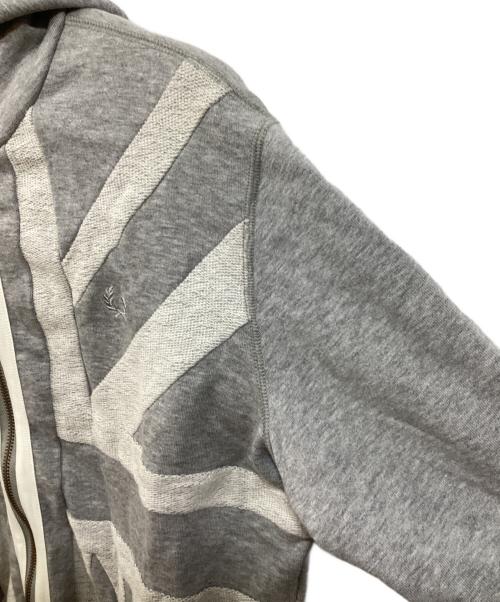FRED PERRY（フレッドペリー）FRED PERRY (フレッドペリー) ジップパーカー グレー サイズ:SIZE Mの古着・服飾アイテム