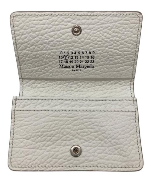Maison Margiela（メゾンマルジェラ）Maison Margiela (メゾンマルジェラ) カードケース ホワイトの古着・服飾アイテム