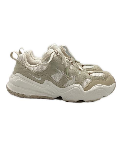 NIKE（ナイキ）NIKE (ナイキ) TECH HERA ホワイト サイズ:SIZE 24.5cmの古着・服飾アイテム