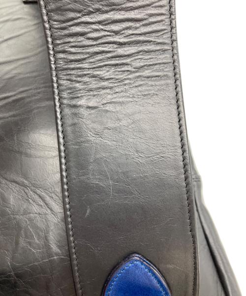 WINSHOUSE（ウインズハウス）WINSHOUSE (ウインズハウス) レザーボディーバッグ ブラックの古着・服飾アイテム