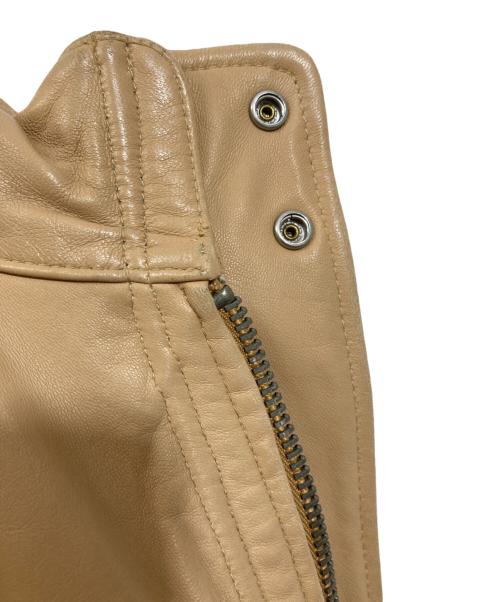 International Gallery（インターナショナルギャラリー）International Gallery (インターナショナルギャラリー) ラムレザージャケット ベージュ サイズ:48の古着・服飾アイテム