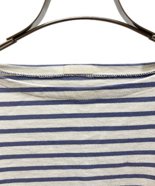 COMOLI（コモリ）COMOLI (コモリ) ボーダーボートネック アイボリー サイズ:34の古着・服飾アイテム