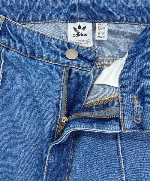 adidas Originals（アディダスオリジナル）adidas Originals (アディダスオリジナル) プレミアム エッセンシャルズ デニム ストレートレッグパンツ インディゴ サイズ:SIZE 31の古着・服飾アイテム