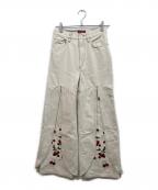 PINK HOUSEピンクハウス）の古着「CHERRY EMBROIDERY JEANES」｜ベージュ