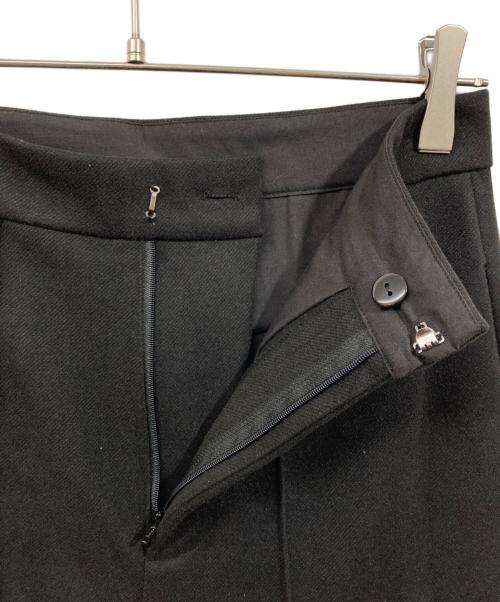 AKTE（アクテ）AKTE (アクテ) バックファスナーワイドパンツ ブラック サイズ:SIZE 2の古着・服飾アイテム