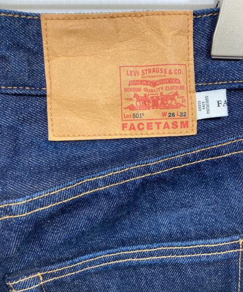 FACETASM（ファセッタズム）FACETASM (ファセッタズム) LEVI'S (リーバイス) 501 WITH FACETASM EMBROIDERY インディゴ サイズ:W26×L32の古着・服飾アイテム