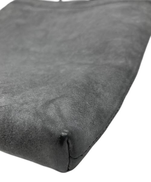 CRONY.（クローニー）CRONY. (クローニー) レザーショルダーポーチ グレーの古着・服飾アイテム