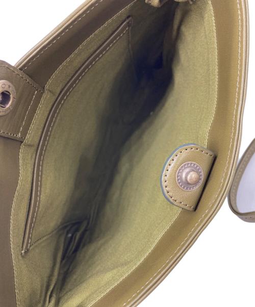 CRONY.（クローニー）CRONY. (クローニー) Maine Sacoche カーキの古着・服飾アイテム