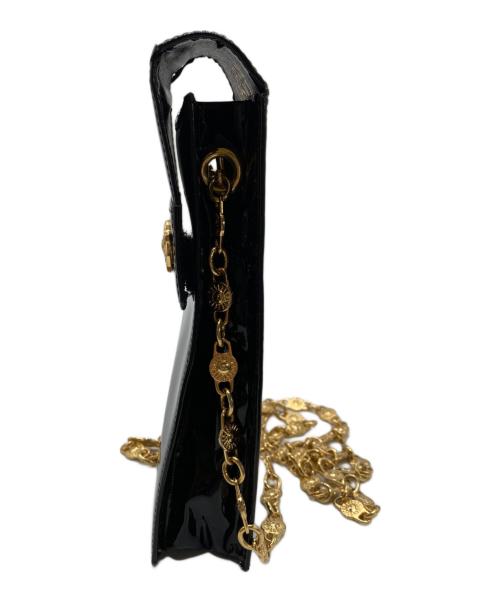 GIANNI VERSACE（ジャンニ・ヴェルサーチ）GIANNI VERSACE (ジャンニ・ヴェルサーチ) チェーンショルダーエナメルショルダーポーチ ブラックの古着・服飾アイテム
