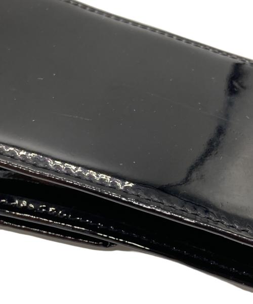 GIANNI VERSACE（ジャンニ・ヴェルサーチ）GIANNI VERSACE (ジャンニ・ヴェルサーチ) チェーンショルダーエナメルショルダーポーチ ブラックの古着・服飾アイテム