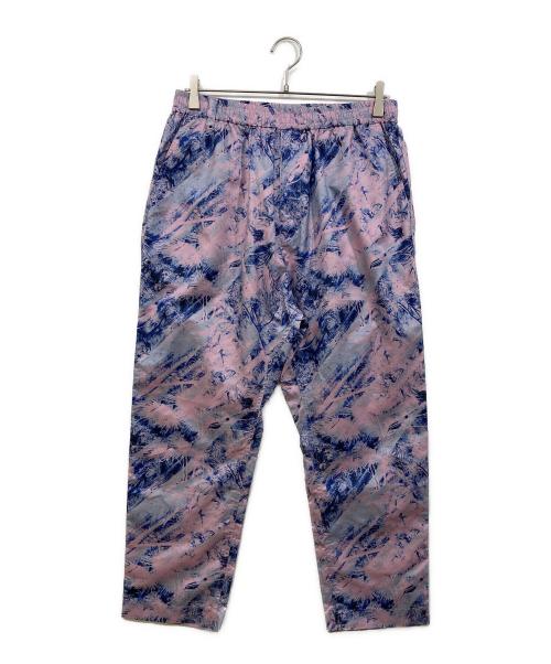 WHITE MOUNTAINEERING（ホワイトマウンテ二アニング）WHITE MOUNTAINEERING (ホワイトマウンテ二アニング) JUNGLE PATTERN TAPERED EASY PANTS ピンク×ネイビー サイズ:SIZE 1の古着・服飾アイテム