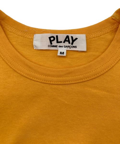 PLAY COMME des GARCONS（プレイコムデギャルソン）PLAY COMME des GARCONS (プレイコムデギャルソン) Tシャツ オレンジ サイズ:Mの古着・服飾アイテム