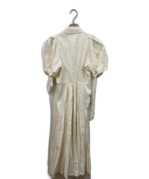 Lily Brown（リリーブラウン）Lily Brown (リリーブラウン) ボリュームスリーブシャツワンピース ホワイト サイズ:	SIZE 0の古着・服飾アイテム