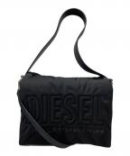 DIESELディーゼル）の古着「パデッドロゴ ショルダーバッグ」｜ブラック