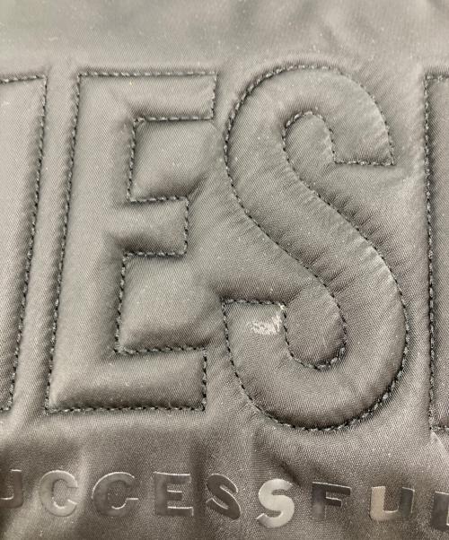 DIESEL（ディーゼル）DIESEL (ディーゼル) パデッドロゴ ショルダーバッグ ブラックの古着・服飾アイテム
