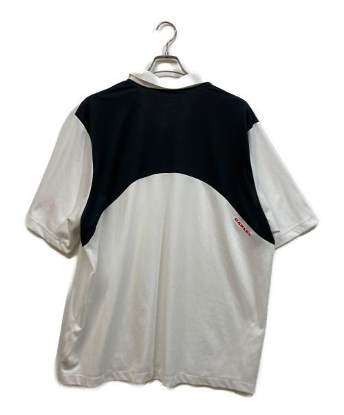 OAKLEY（オークリー）OAKLEY (オークリー) アイコンロゴポロシャツ ホワイト サイズ:SIZE 3XLの古着・服飾アイテム