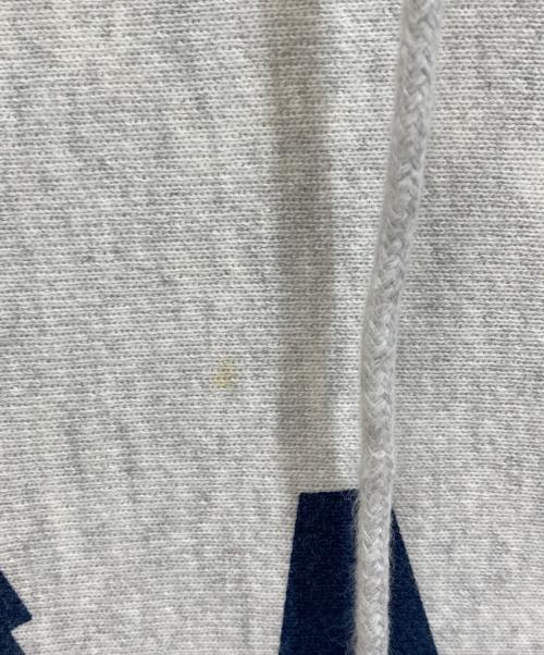 Champion REVERSE WEAVE（チャンピオン リバース ウィーブ）Champion REVERSE WEAVE (チャンピオン リバース ウィーブ) カレッジロゴパーカー アイボリー サイズ:2XLの古着・服飾アイテム