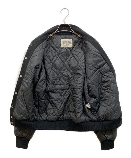 UNIVERSAL STUDIOS Hollywood（ユニバーサル・スタジオ・ハリウッド）UNIVERSAL STUDIOS Hollywood (ユニバーサル・スタジオ・ハリウッド) スタジャン ブラック サイズ:SIZE Mの古着・服飾アイテム