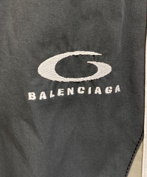 BALENCIAGA（バレンシアガ）BALENCIAGA (バレンシアガ) CUT-UP TRACKSUIT PANTS グレー サイズ:XXSの古着・服飾アイテム