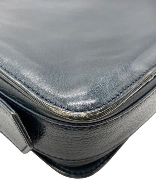 LOEWE（ロエベ）LOEWE (ロエベ) レザーショルダーバッグの古着・服飾アイテム