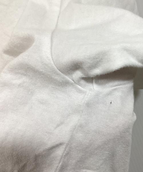PLAY COMME des GARCONS（プレイコムデギャルソン）PLAY COMME des GARCONS (プレイコムデギャルソン) ハートロゴTシャツ ホワイト サイズ:SIZE Mの古着・服飾アイテム