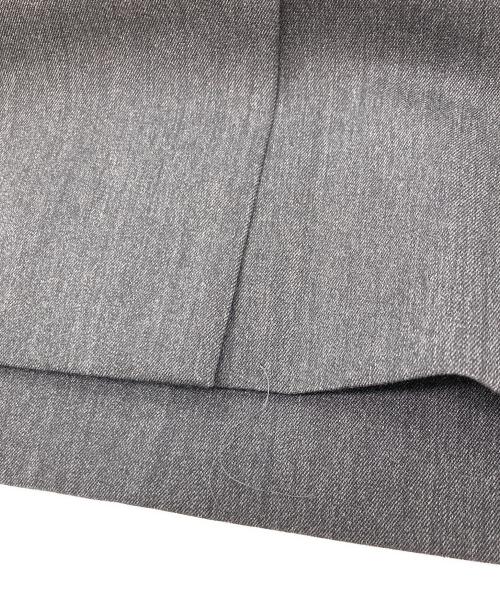 Vivienne Westwood RED LABEL（ヴィヴィアンウエストウッドレッドレーベル）Vivienne Westwood RED LABEL (ヴィヴィアンウエストウッドレッドレーベル) オーブボタンタイトスカート グレー サイズ:2の古着・服飾アイテム