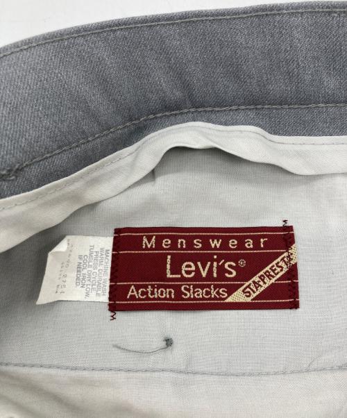 Levis action slacks（リーバイス アクション スラックス）Levis action slacks (リーバイス アクション スラックス) パンツ グレー サイズ:W36×L32の古着・服飾アイテム