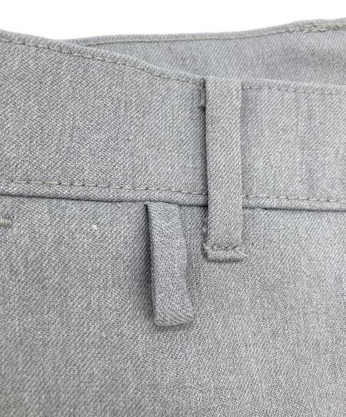 Levis action slacks（リーバイス アクション スラックス）Levis action slacks (リーバイス アクション スラックス) パンツ グレー サイズ:W36×L32の古着・服飾アイテム