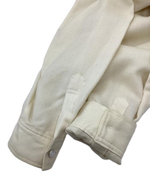 Burberry's（バーバリー）Burberry's (バーバリーズ) ウールエンブレムシャツ アイボリー サイズ:SIZE 9の古着・服飾アイテム