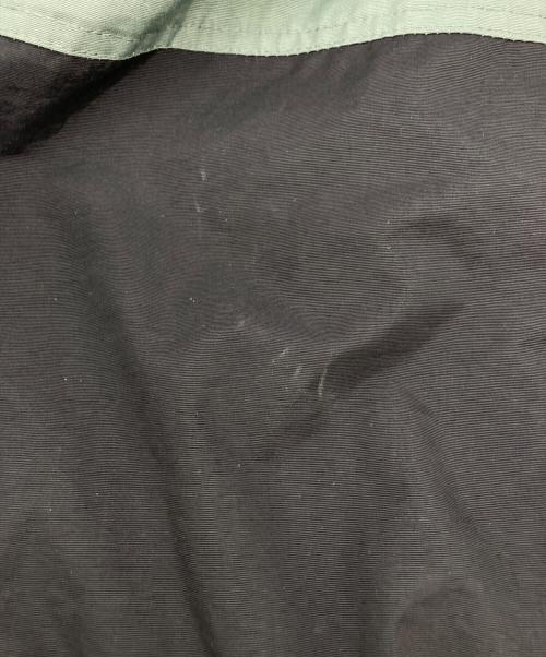 HIDE AND SEEK（ハイドアンドシーク）HIDE AND SEEK (ハイドアンドシーク) Nylon Zip Jacket ブラック×グリーン サイズ:XLの古着・服飾アイテム