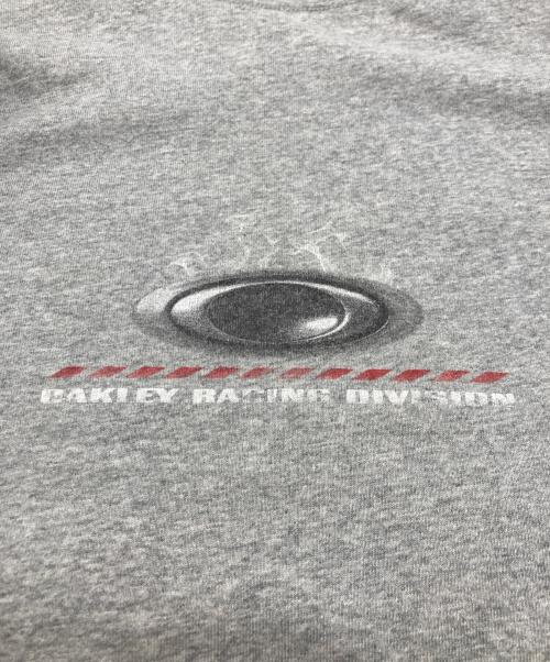 OAKLEY（オークリー）OAKLEY (オークリー) アイコンロゴプリントオールドTシャツ グレー サイズ:SIZE Lの古着・服飾アイテム