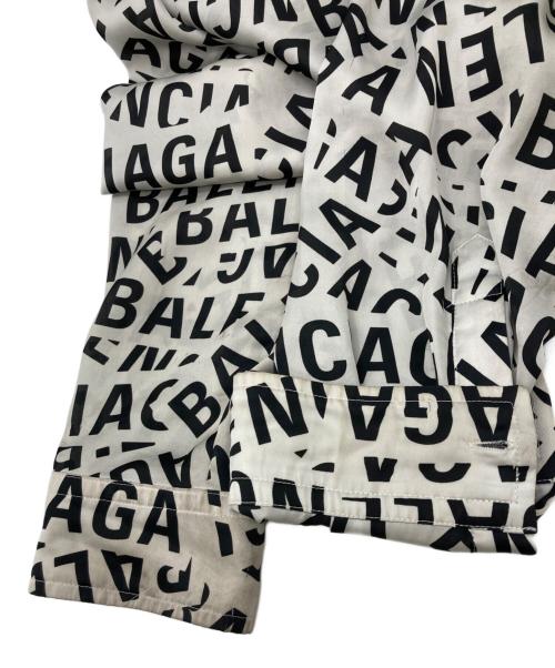 BALENCIAGA（バレンシアガ）BALENCIAGA (バレンシアガ) ロゴオーバーサイズシャツ グレー サイズ:38の古着・服飾アイテム