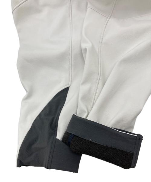 mont-bell（モンベル）mont-bell (モンベル) パウダーシェッド パーカ ホワイト サイズ:Sの古着・服飾アイテム