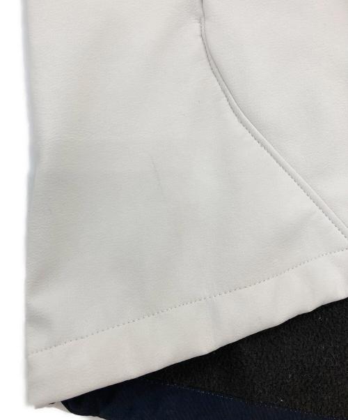 mont-bell（モンベル）mont-bell (モンベル) パウダーシェッド パーカ ホワイト サイズ:Sの古着・服飾アイテム