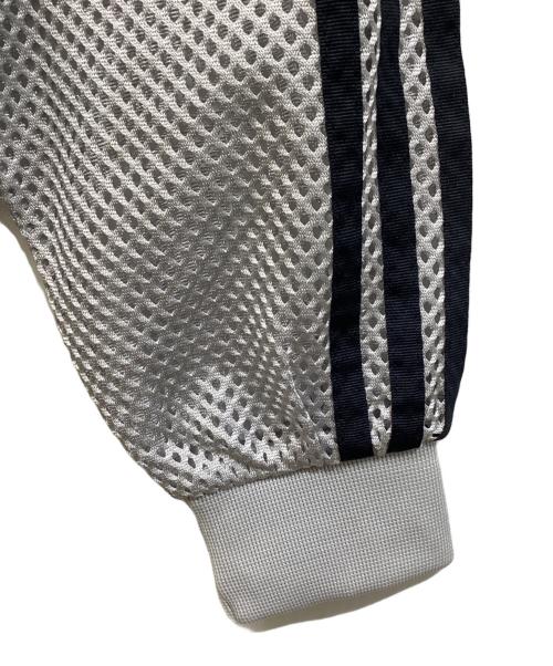 adidas Originals（アディダスオリジナル）adidas originals (アディダスオリジナル) メッシュ クルー スウェット グレー サイズ:SIZE Mの古着・服飾アイテム